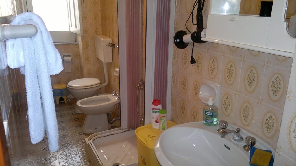 Casa Salvaggio Hotel Grotte  Kültér fotó