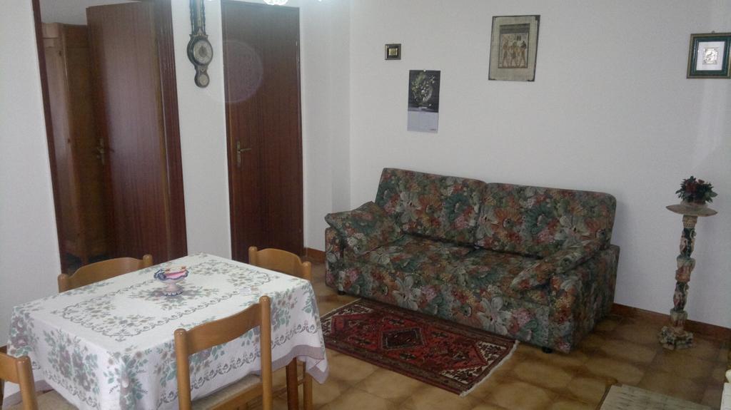 Casa Salvaggio Hotel Grotte  Kültér fotó